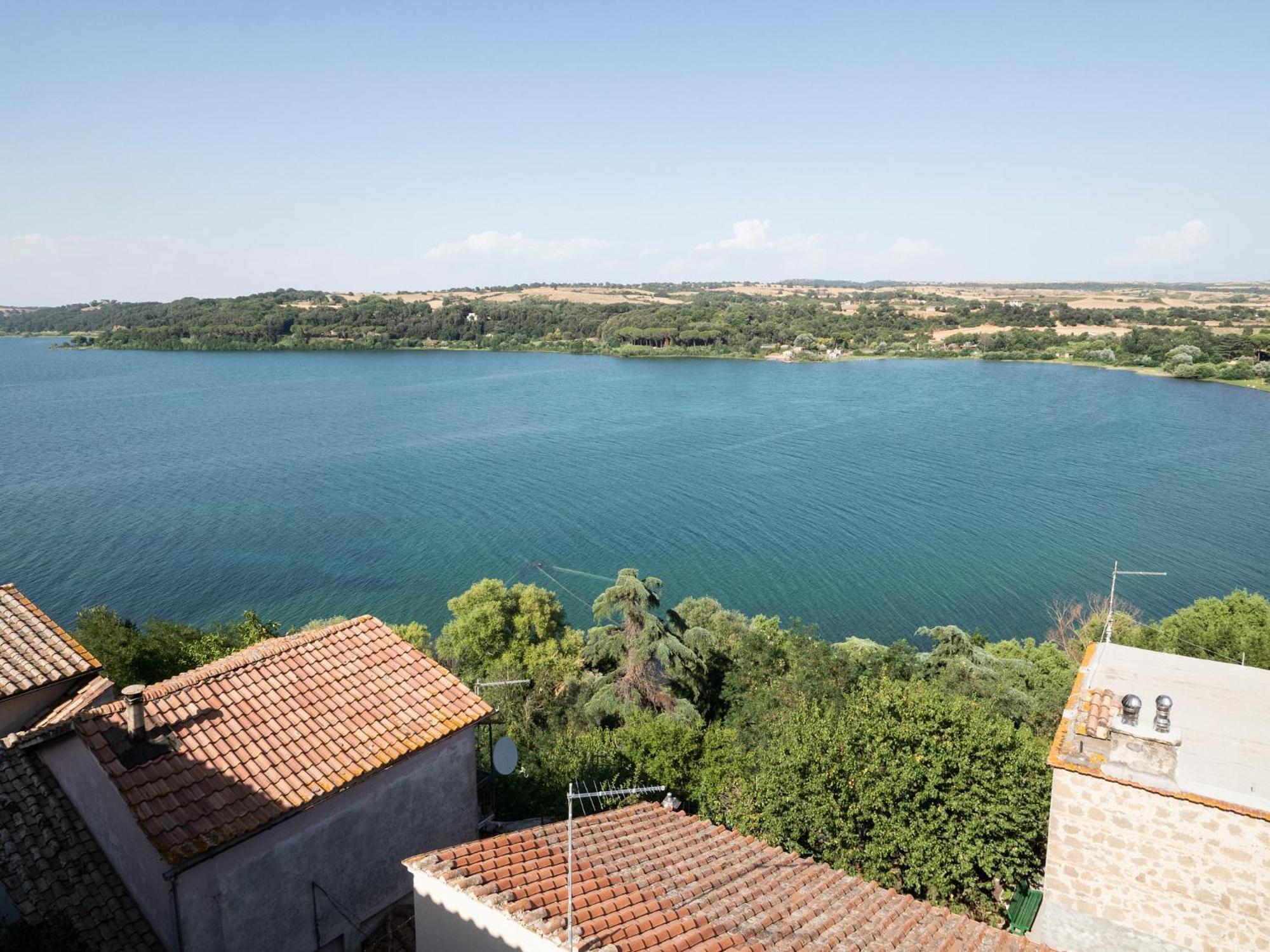 Eleganza In Centro Sul Lago - Anguillara Sabazia Apartment Bagian luar foto