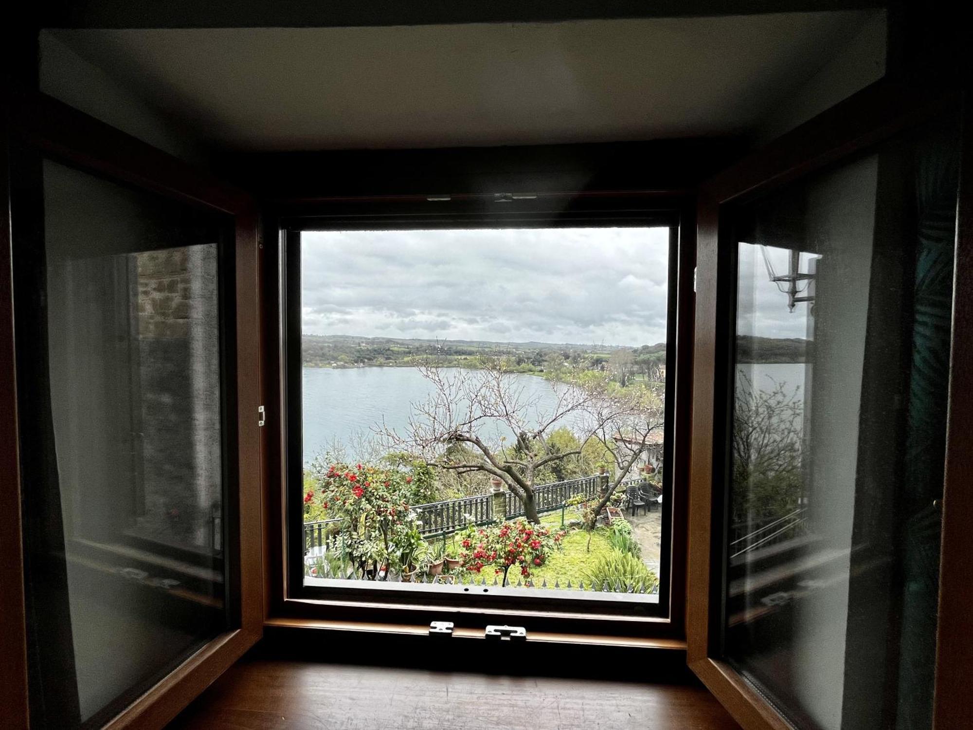 Eleganza In Centro Sul Lago - Anguillara Sabazia Bagian luar foto